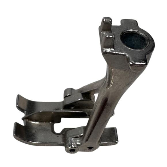 Bernina Tailor Tack Presser Foot #7 Old Style Bernina 530-1630 Series - Picture 5 of 5